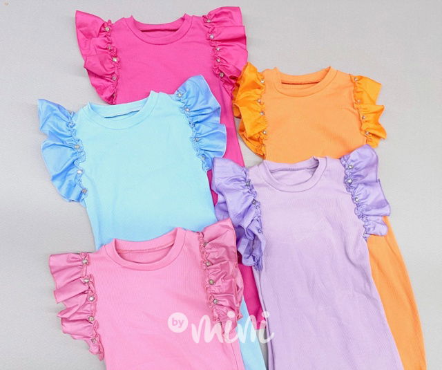 Růžové midi šaty s ozdobným řasením