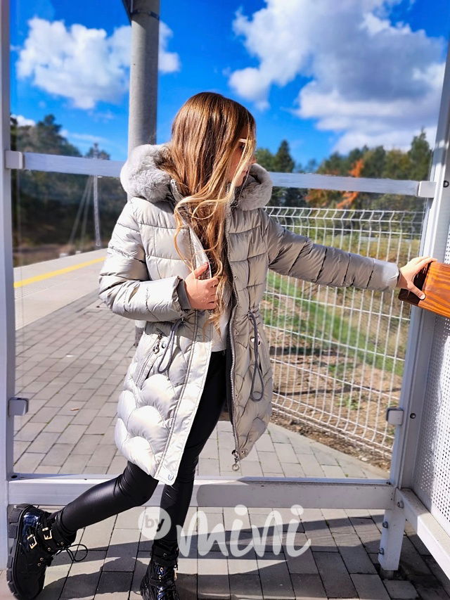 Zimní prošívaný kabát silver