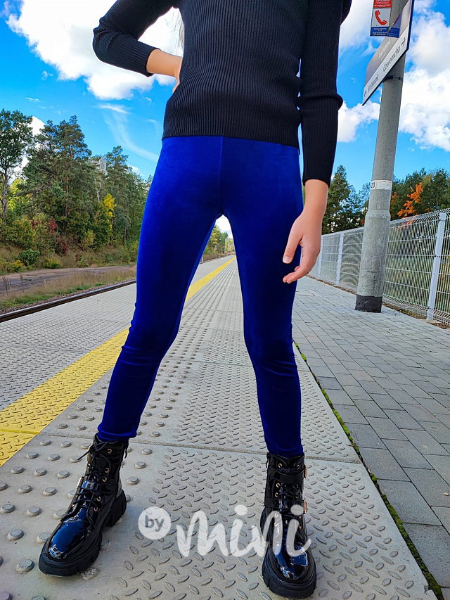 Podzimní teplé velur legíny royal blue