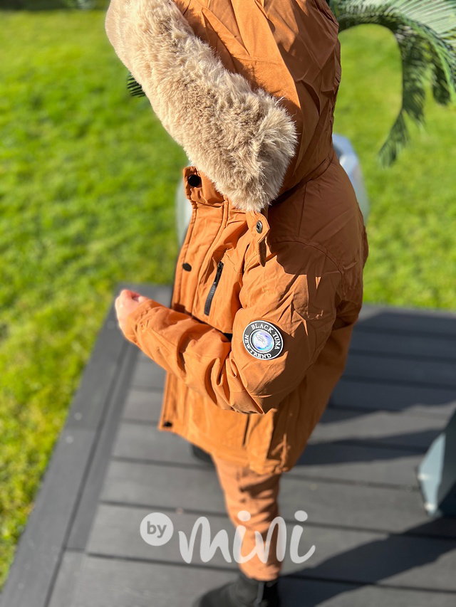 Zimní parka s kožíškem mustard