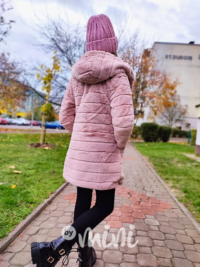 Chlupatý teplý kabátek růžový