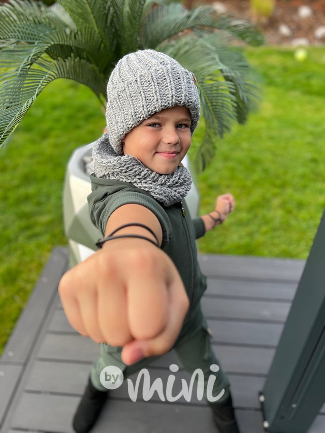 MIMI pletená čepka s nákrčníkem light grey