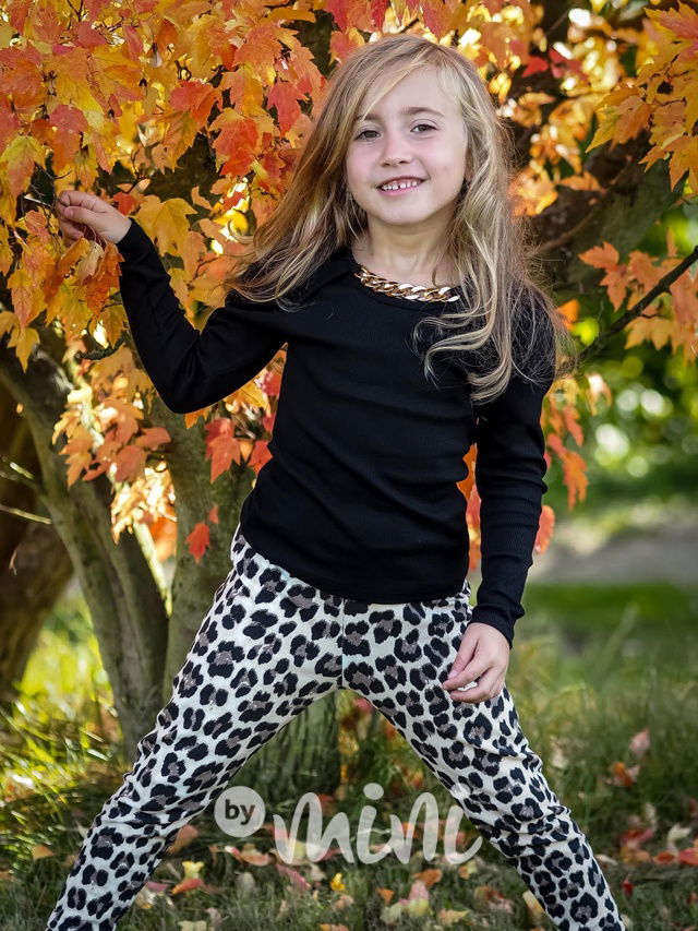 Černá blůzka se zdobením