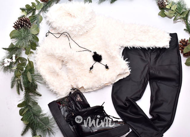 Chlupatá mikina s řetízkem off white