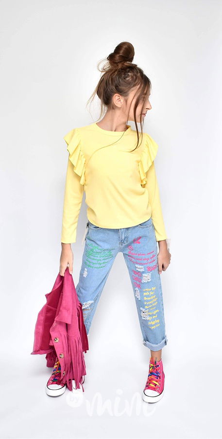 Spring fashion ripped jeans