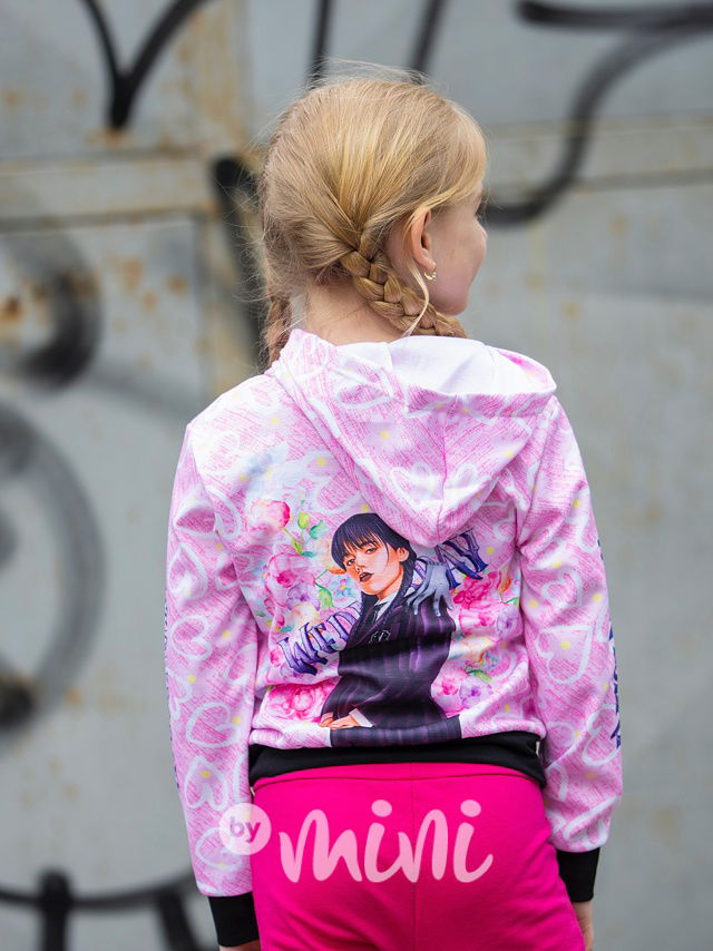 Wednesday mikina hearts