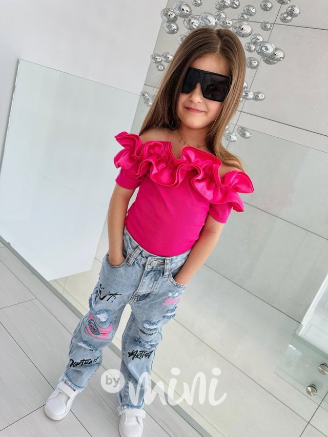 Fashion ripped jeans Artist