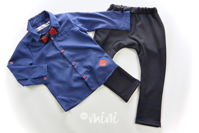 Modrá košile + motýlek + kalhoty