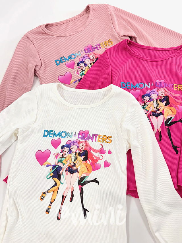Demon Hunters blůzka malinová