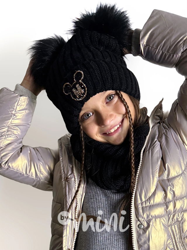 Zimní kulich s pompony + nákrčník BLACK