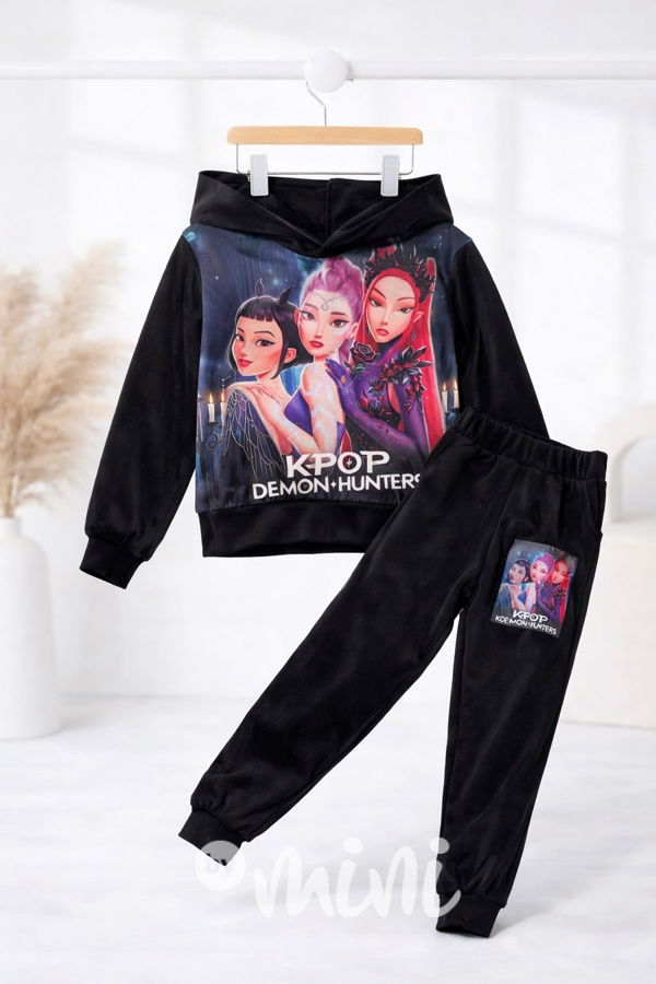 Demon Hunters soft velur souprava víly