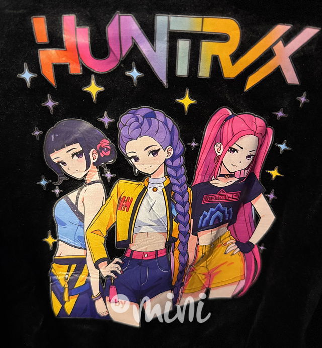 Huntrix soft velur souprava černá