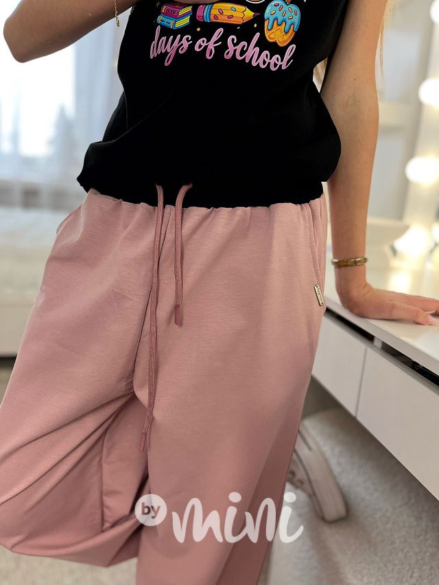 Lounge volné tepláky black/pink