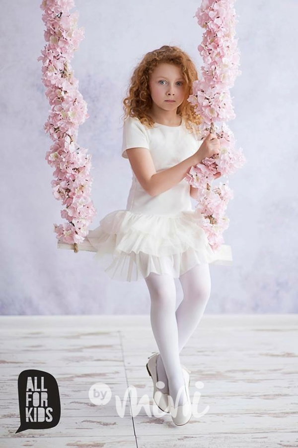 Lady white dress