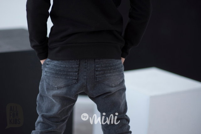 Black jeans tepláčky s prošitím
