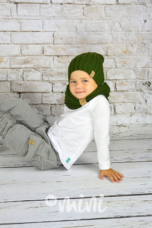Vlněná čepice houmleska s nákrčníkem zelená