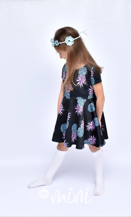 Ananas šaty