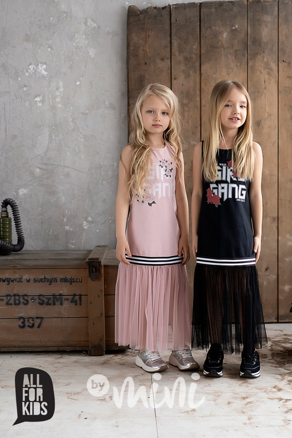 Girl gang design šaty pink