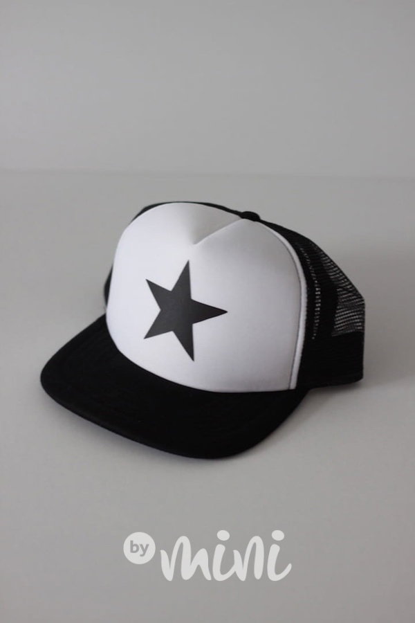 Star kšilt white