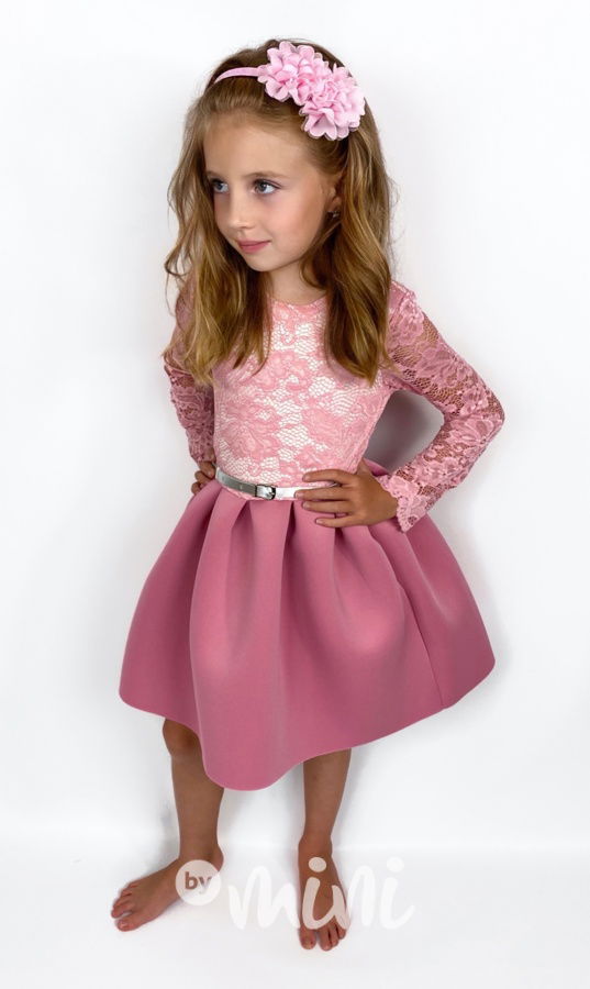 Tmavě růžové dívčí dětské šaty s krajkou a dlouhým rukávem