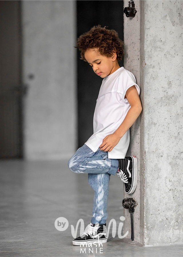 Stronger triko bílé *MashMnie*