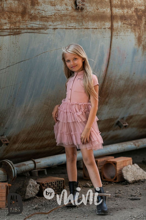 Positive šaty s tylem růžové