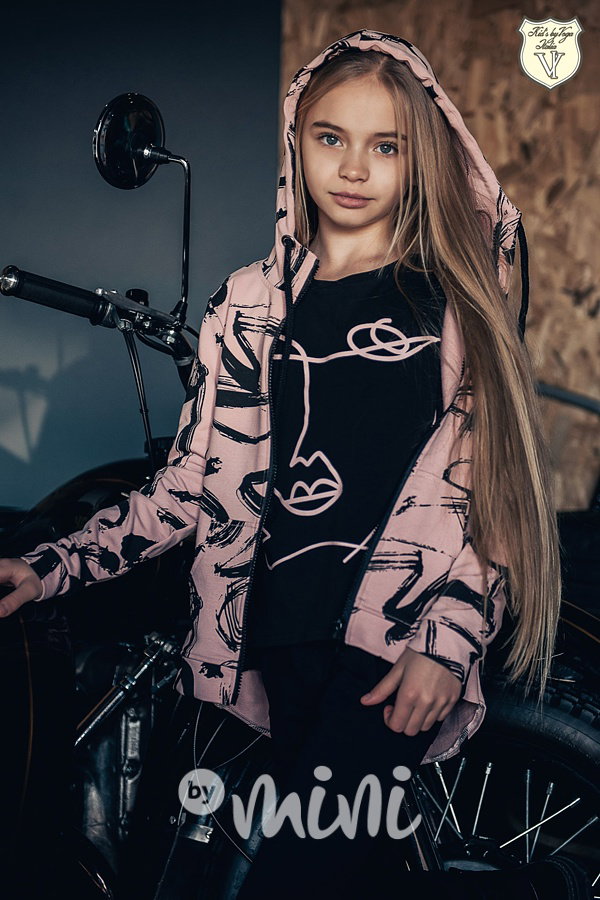 Voga designové triko face černé
