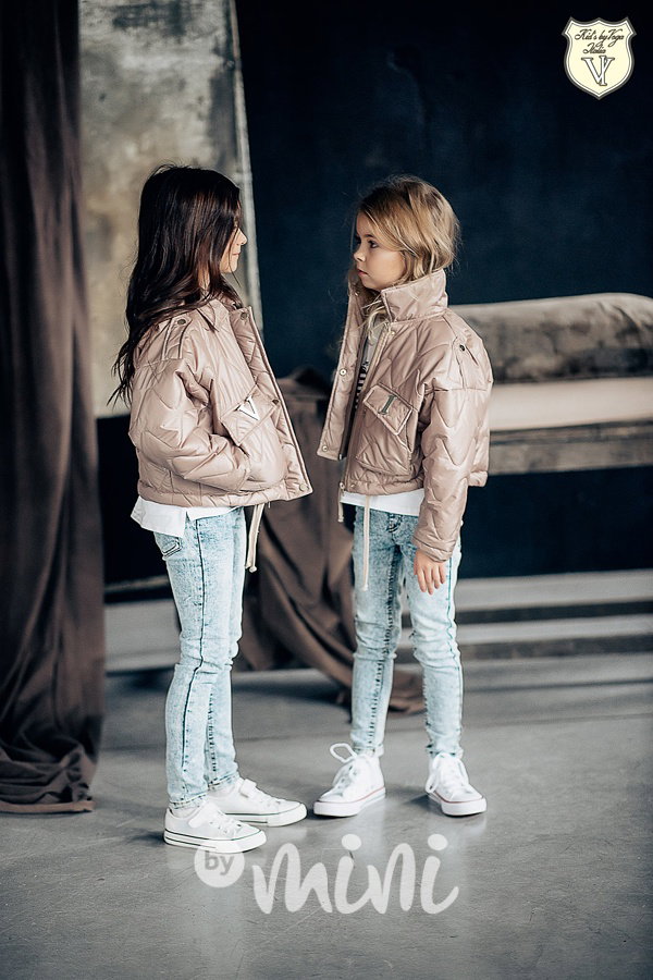 Voga prošívaná oversize crop bunda beige