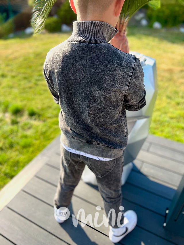 Acid wash denim jogger black