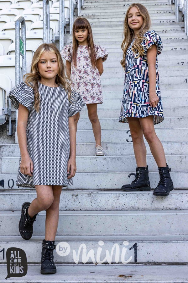 AFK šaty s balonovými rukávy květy