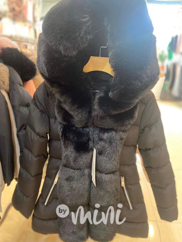 Zimní black kabát s maxi kožešinou PREMIUM
