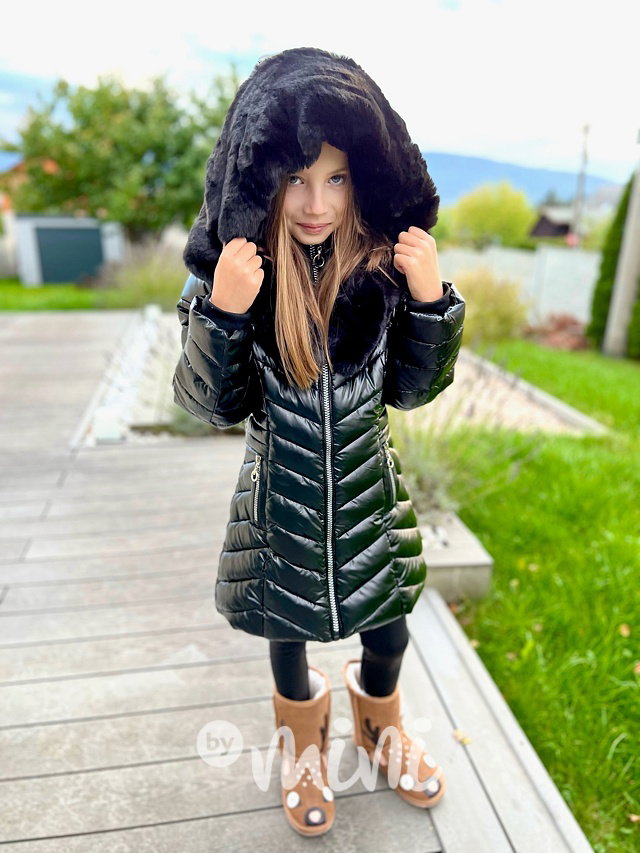 Zimní kabát s kožíškem black