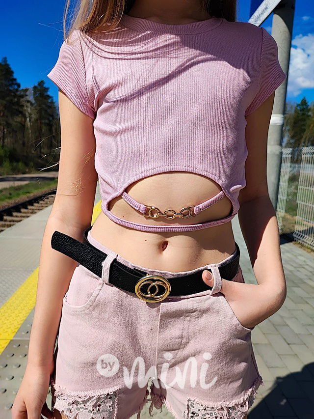 Žebrovaný crop top s ozdobou růžový