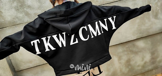 Oversize mikina letters black