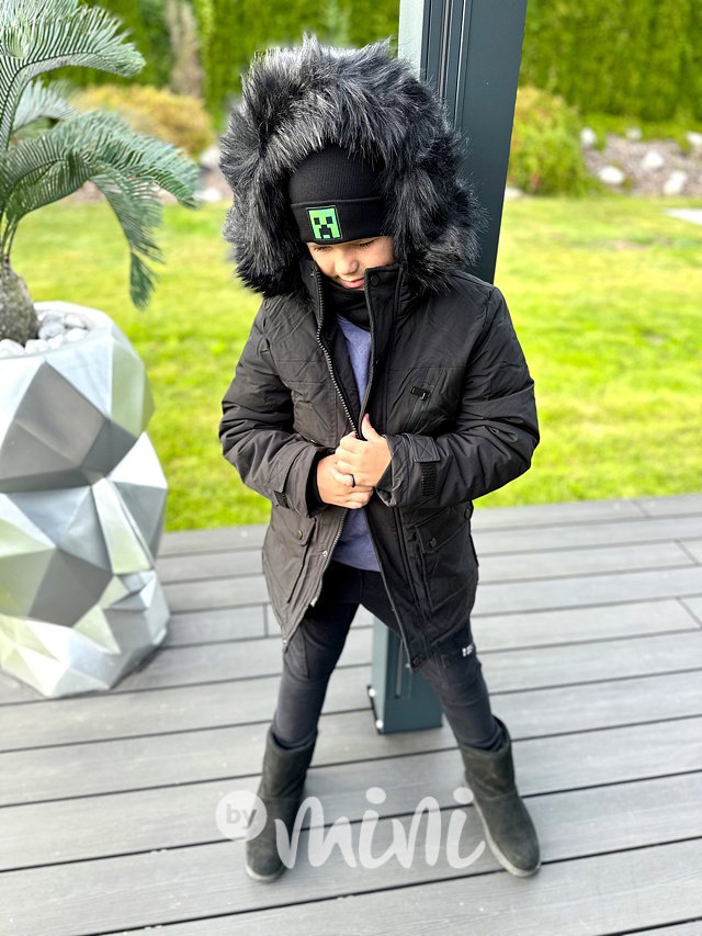 Zimní parka s kožíškem černá