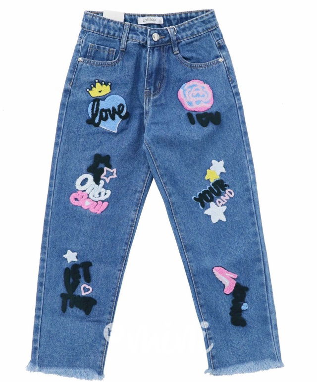 Jeansy s aplikací LOVE