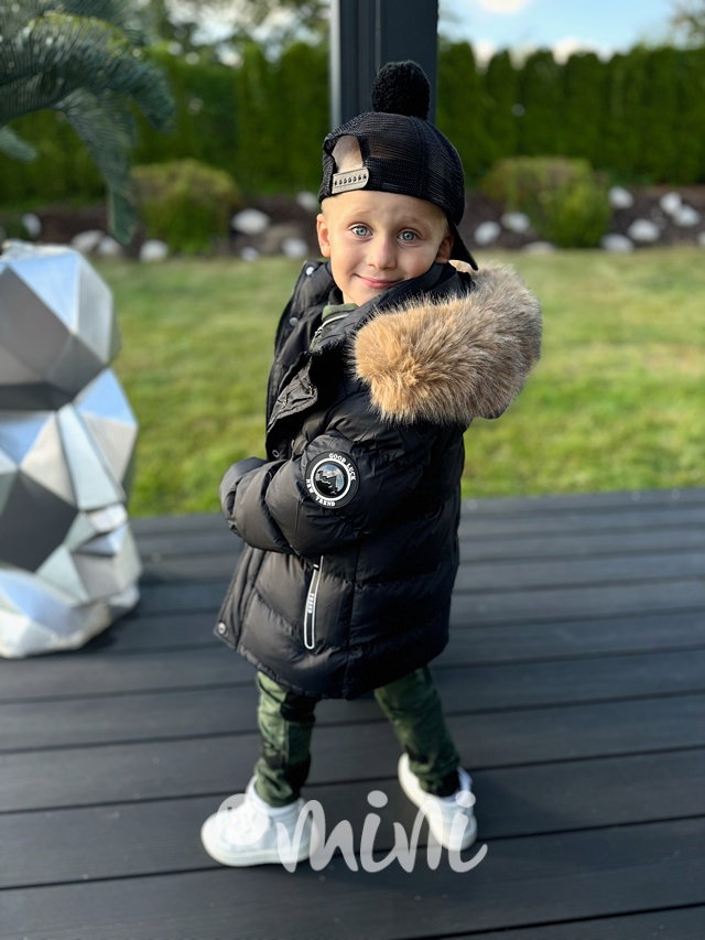 Zimní parka s kožíškem černá