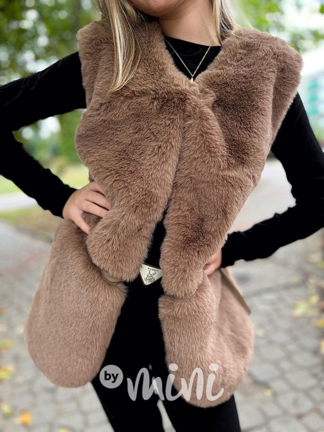 Chlupatá vestička coffee