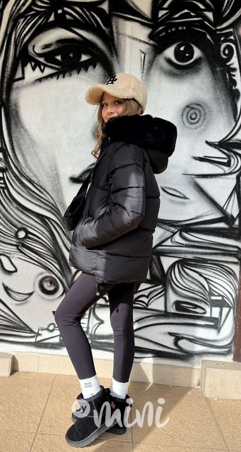 Zimní černá bunda s kabelkou