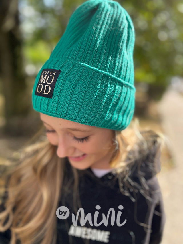 Super mood čepice smaragd