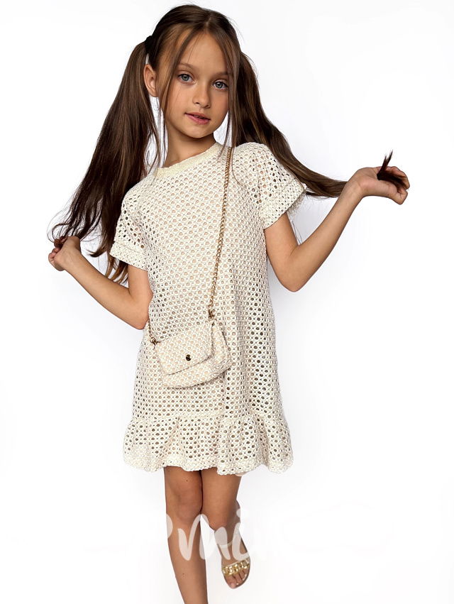 Děrované šaty s kabelkou beige