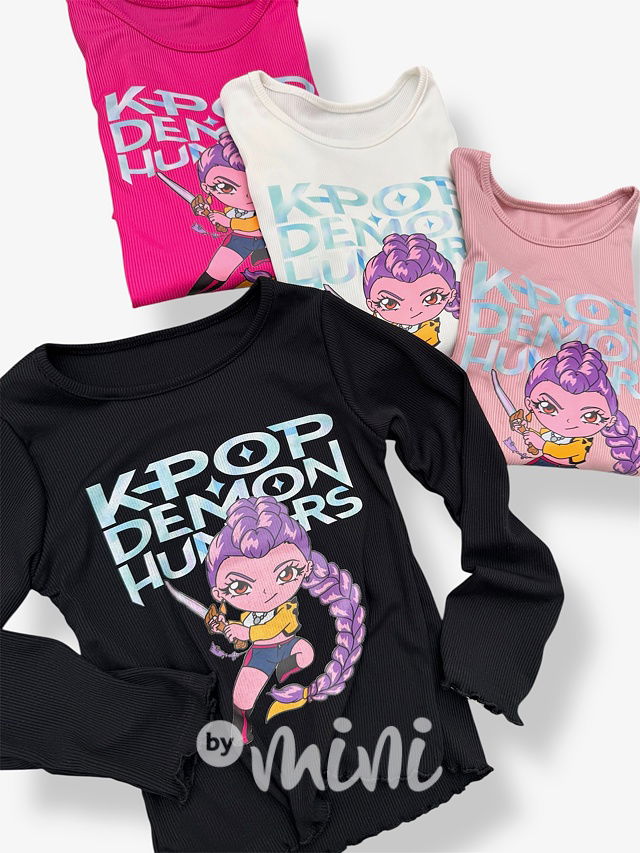 K-pop: Lovkyně démonů blůzka bílá