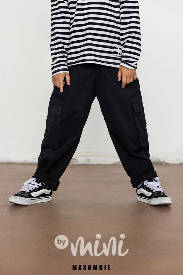 Mash Mnie volné barrel kapsáče WOLF black