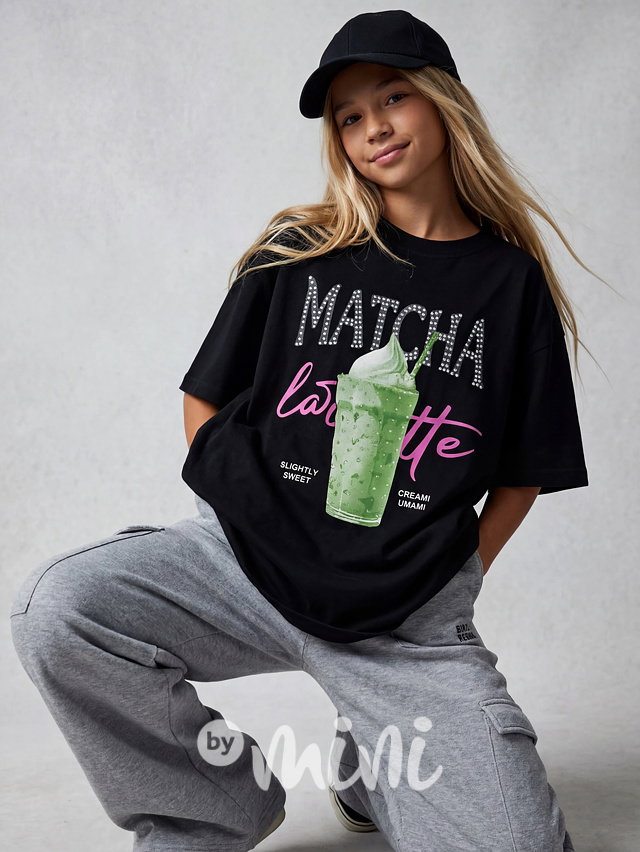 Matcha latte oversize triko s kamínky černé