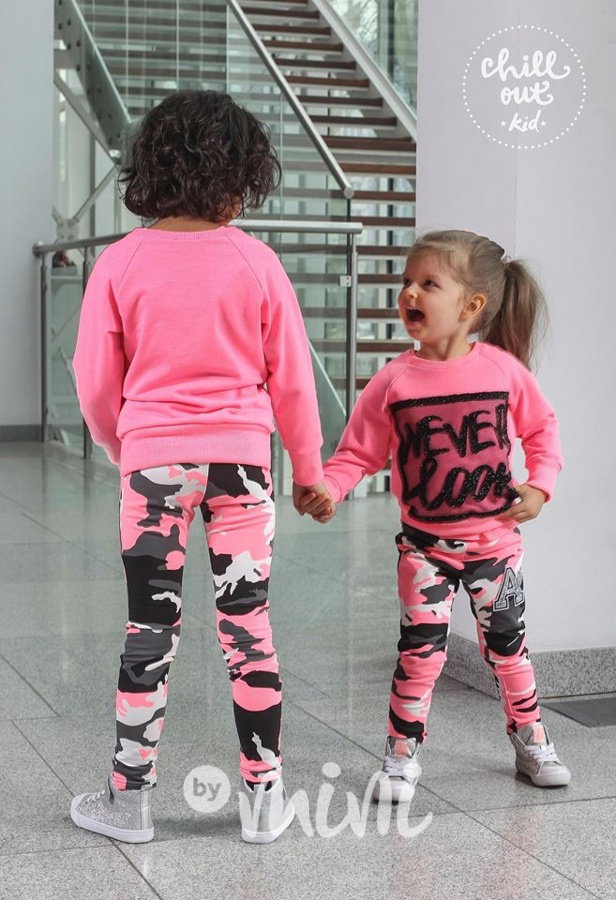 Never Look neon pink mikina