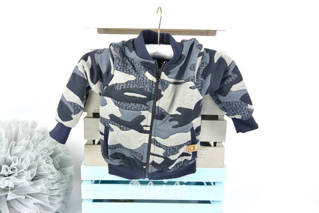 Blue army bomber