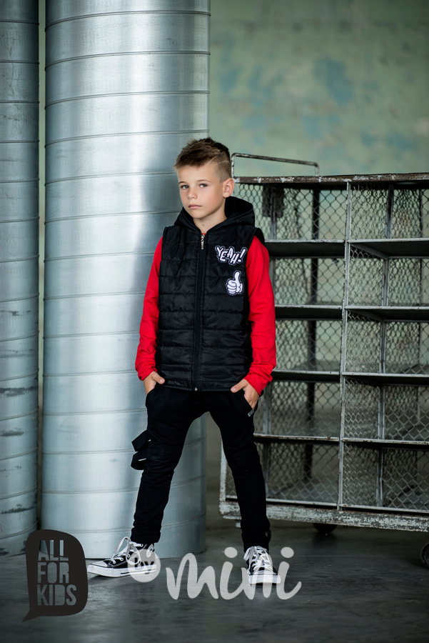 Yeah prošívaná chlapecká vesta