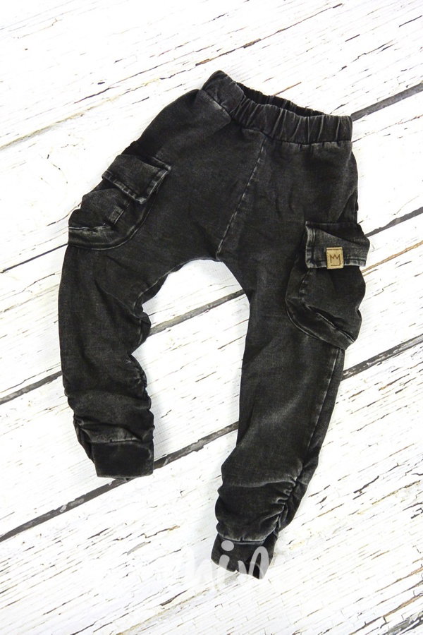 Soft black baggy kapsáče alá jeans