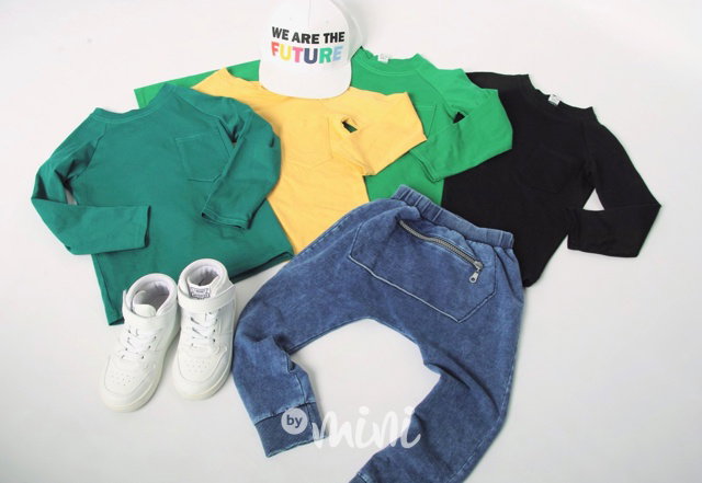 Jeans baggy + mustard triko
