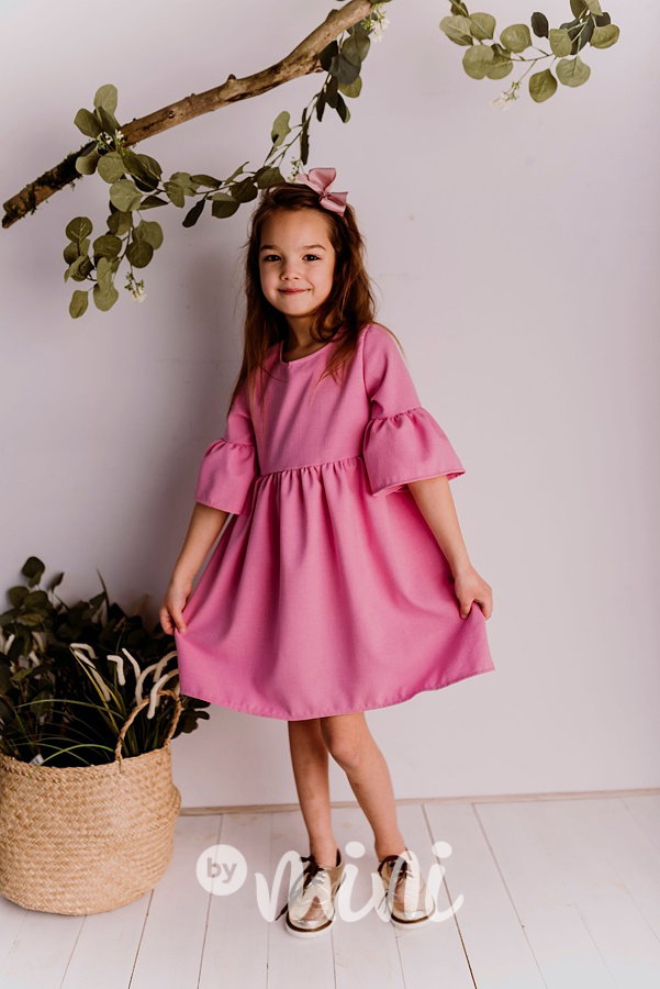 Baby pink šaty s balonovými rukávy